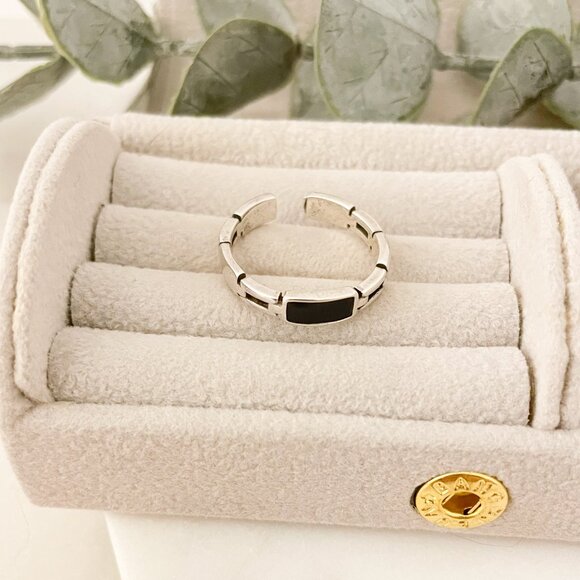 925 Sterling Silver Dainty Bar Ring Black Bar Ring Link Ring Minimalist Ring - Picture 6 of 9